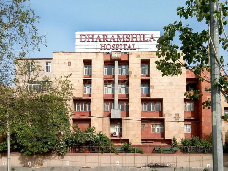 Dharamshila Superspeciality Hospital Image